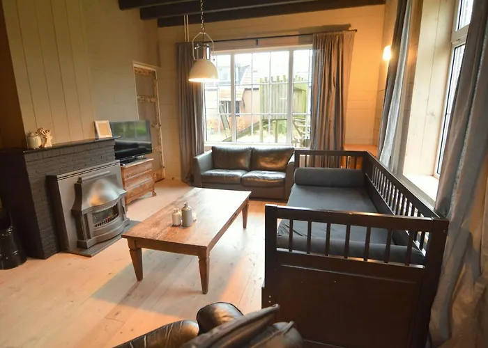 Holiday home Cozy Holiday Home In Oisterwijk With Private Garden *