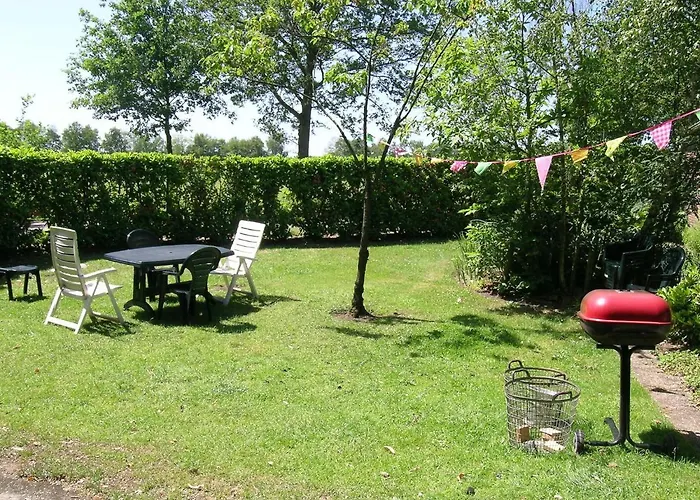 Cozy Holiday Home In Oisterwijk With Private Garden