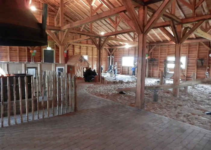 Holiday home Cozy Holiday Home In Oisterwijk With Private Garden *