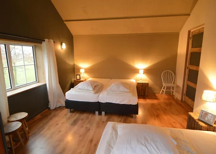 Cozy Holiday Home In Oisterwijk With Private Garden *