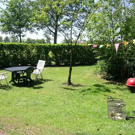 Cozy Holiday Home In Oisterwijk With Private Garden