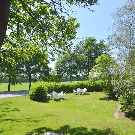 Cozy Holiday In With Private Garden