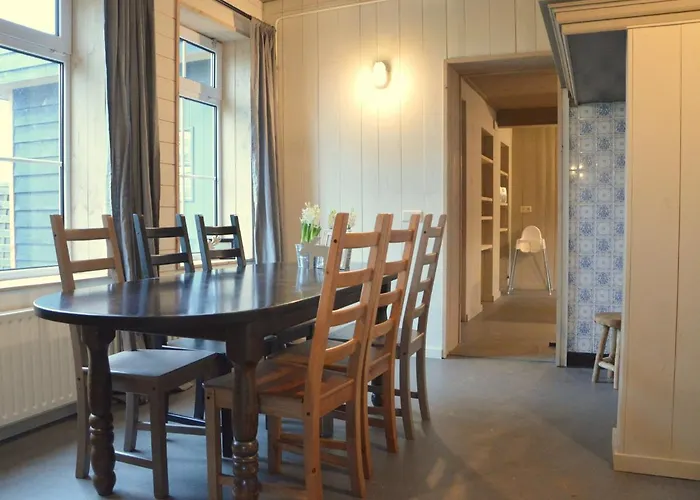 Дом отдыха Cozy Holiday In With Private Garden Ойстервейк